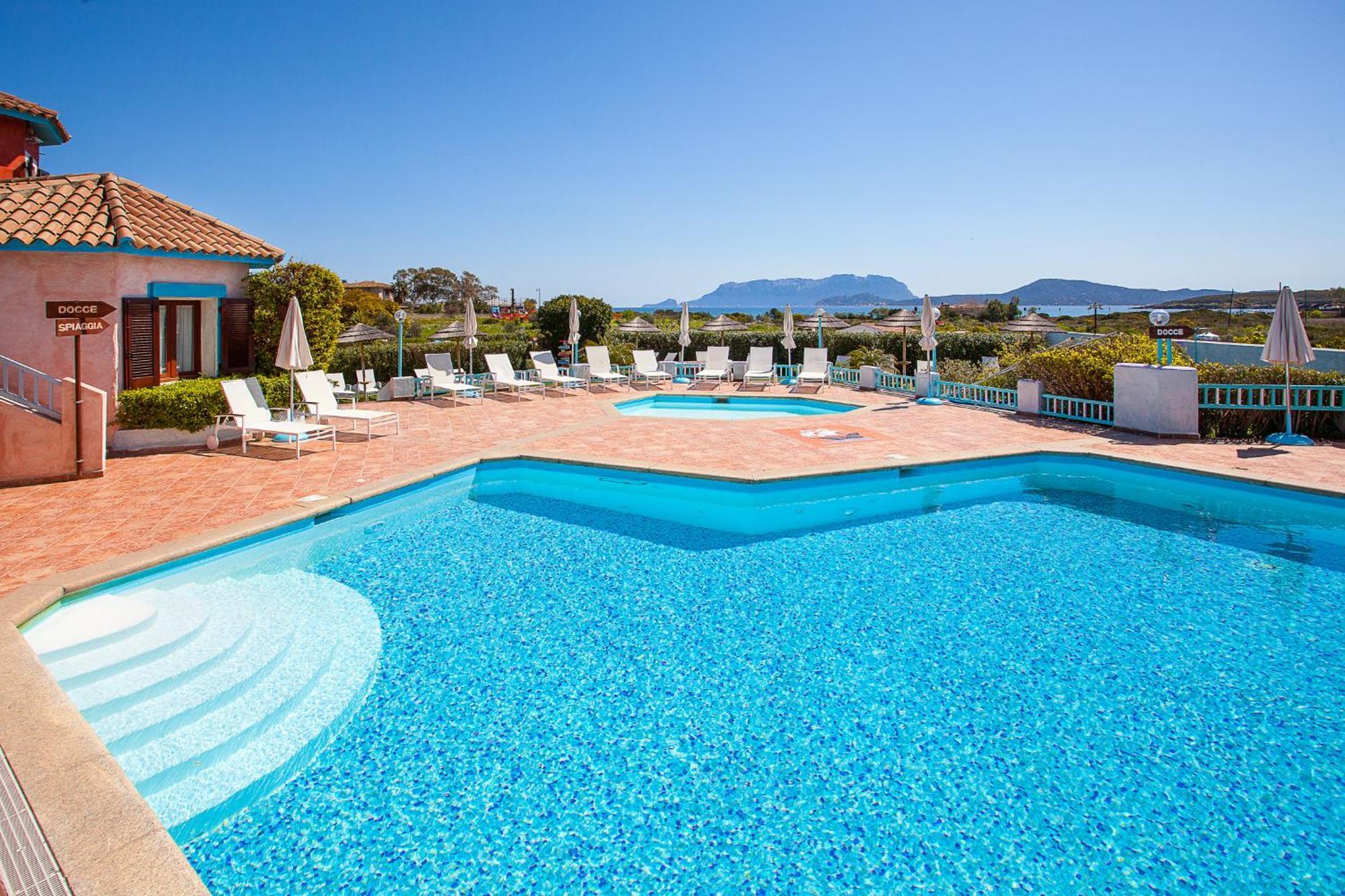 Hotel Stefania Boutique Hotel By The Beach Olbia Kültér fotó